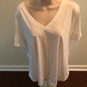 Ann Taylor NWT White Shirt Short Sleeve V-Neck XL